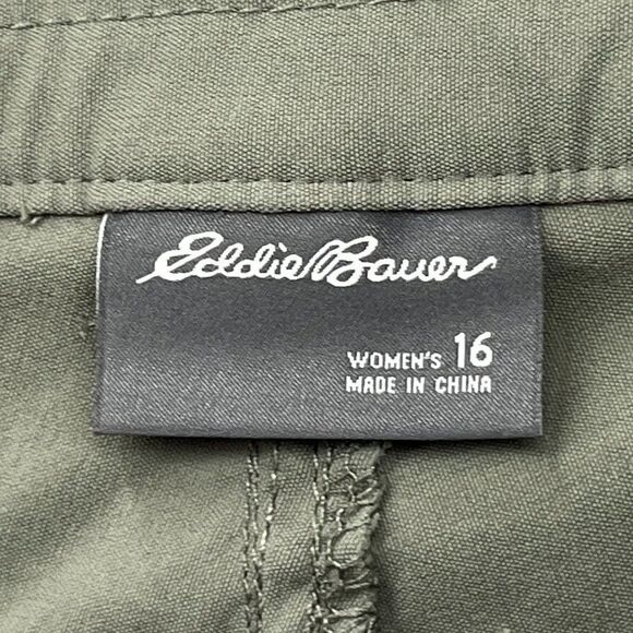 Eddie Bauer Rainier Capris Womens 16 Sprig Green Hiking Nylon Waterproof Camp - Picture 10 of 14